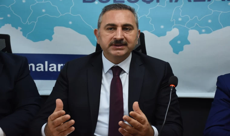 Abdülhamit Gül'den sert açıklama