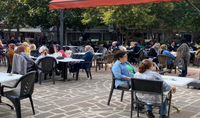 Manisa’da ’Kadınlar Kahvesi’ne yoğun ilgi