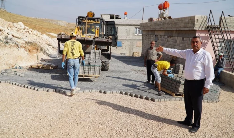 Şehitkamil'den Karahöyük mahallesine kilitli parke taşı