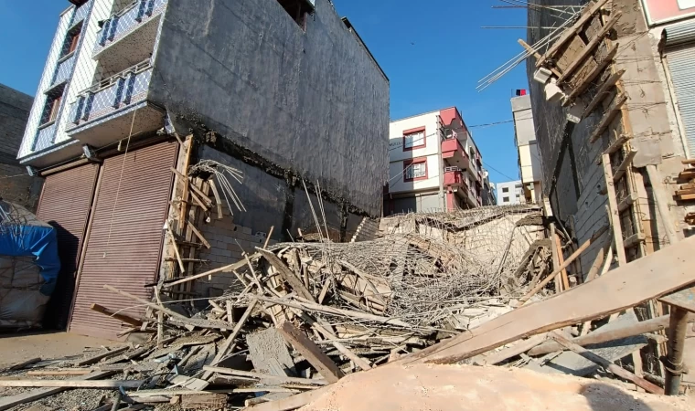 Gaziantep'te İnşaatın iskelesi çöktü; 2 işçi yaralı