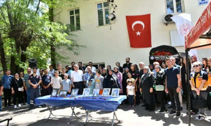 Görev şehidi sağlık personelleri unutulmadı